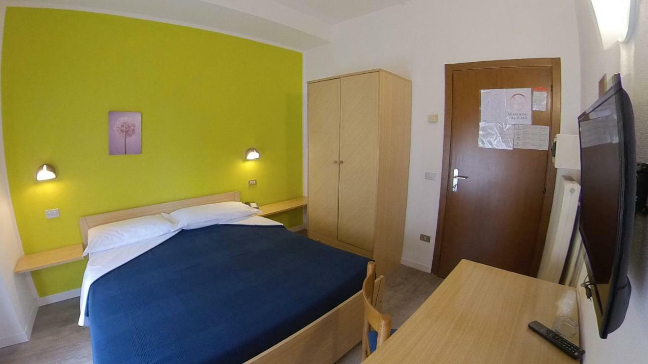 Alberello Hotel 3*