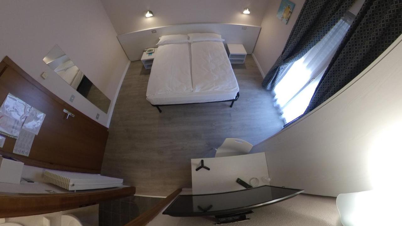 Alberello Hotel 3*